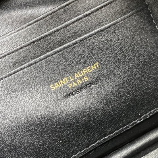 Yves Saint Laurent Bag  D886450