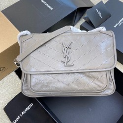 Yves Saint Laurent D886650