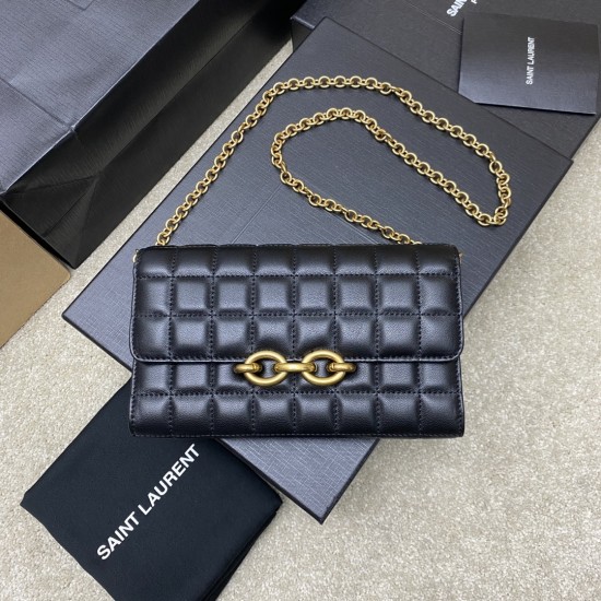 Yves Saint Laurent Bag