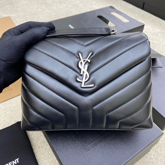 Yves Saint Laurent D886630