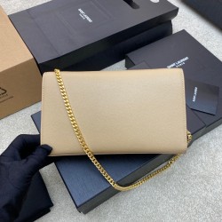 Yves Saint Laurent Bag  D886480