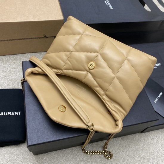 Yves Saint Laurent Bag  D886570