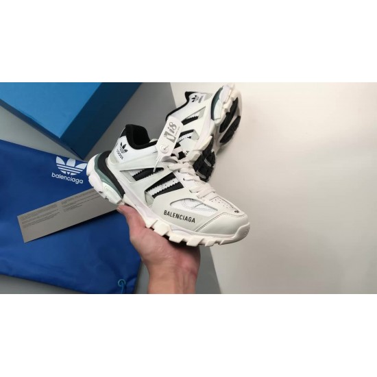 ADIDAS X BALENCIAGA TRACK FORUM