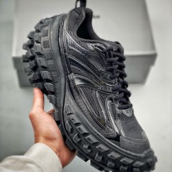 BALENCIAGA Defender