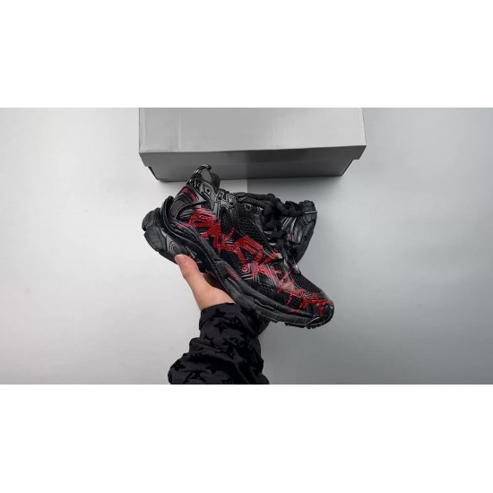 BALENCIAGA RUNNER GRAFFITI