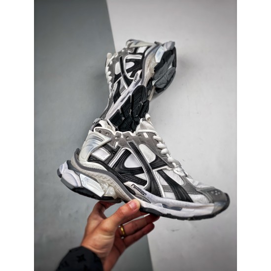 BALENCIAGA RUNNER 7.5