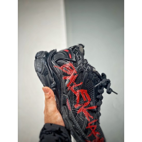 BALENCIAGA RUNNER GRAFFITI