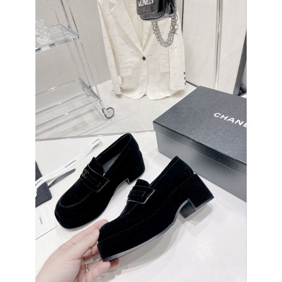 36123118 SIZE 35-40