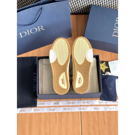 Dior 39-44