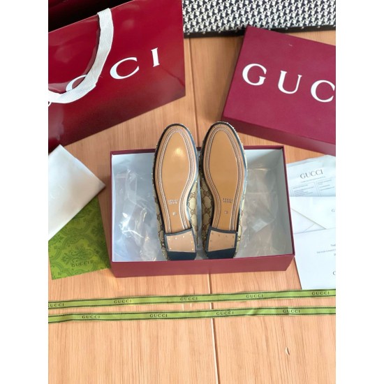 Gucci 35-40