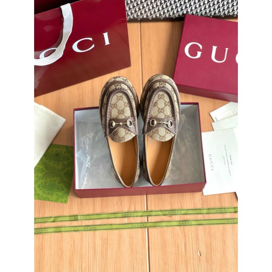 Gucci 35-40