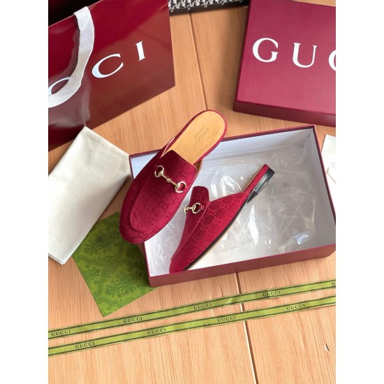 Gucci 35-40