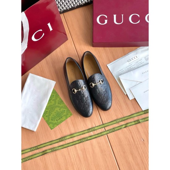 Gucci 35-40