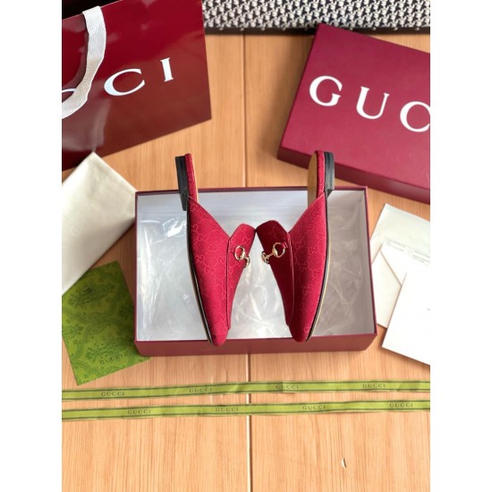 Gucci 35-40