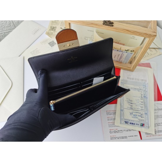 LV Bags High Quality Flip Wallet
