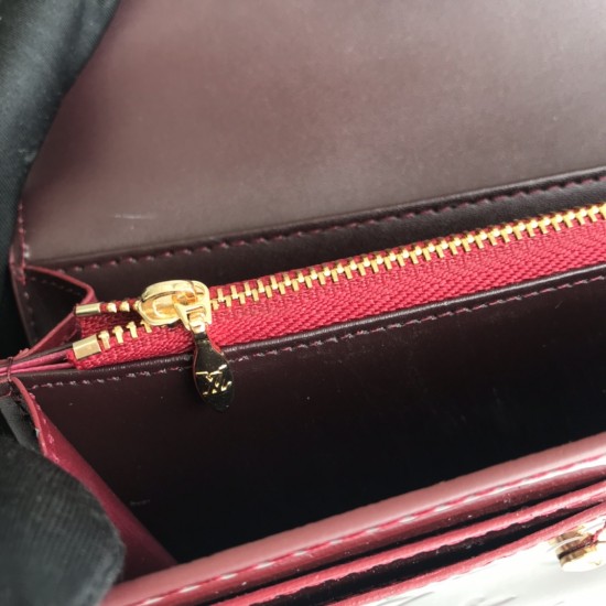 LV Bags High Quality Flip Wallet
