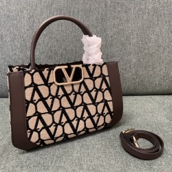Valentino Bags Top Quality
35/25/17cm