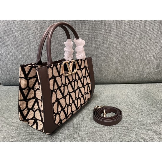 Valentino Bags Top Quality
35/25/17cm