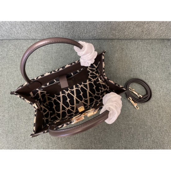 Valentino Bags Top Quality
35/25/17cm