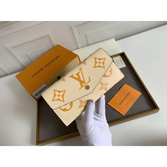 LV Bags High Quality Flip Wallet
