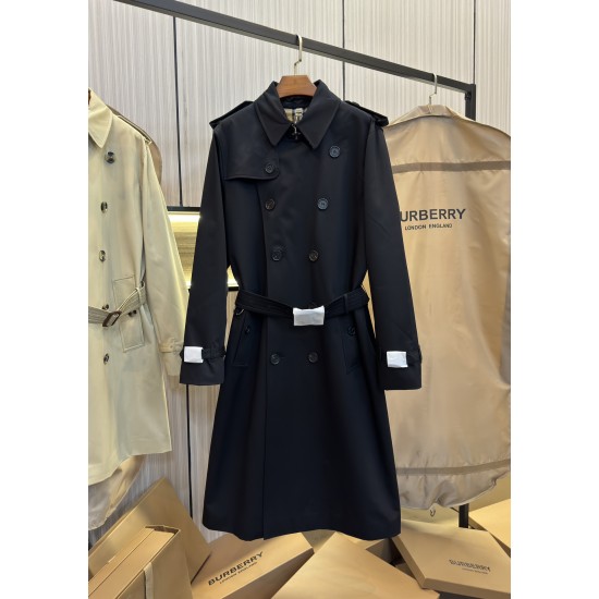 Burberry coat
uk4，6，8，10，12