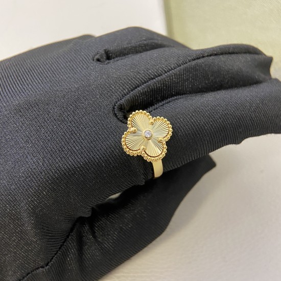 Van Cleef Jewelry High Quality