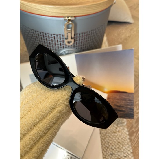 MiuMiu Glasses Top Quality