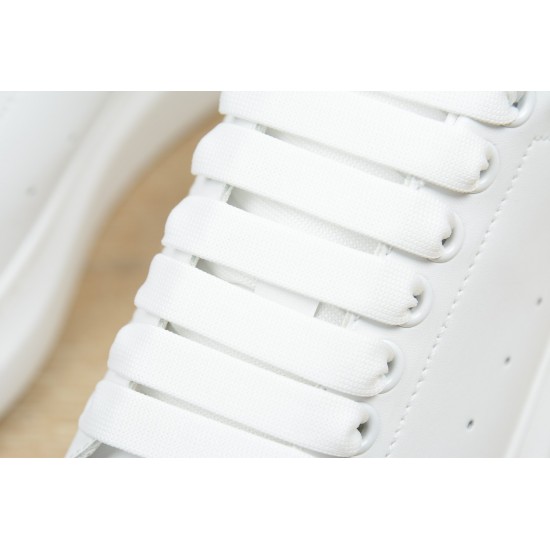 McQueen Shoes High Quality
women 35-40 

men 39-44