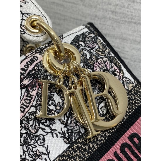 Dior Bags Top Quality
Five Grid