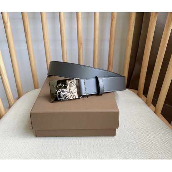 Burberry Belts
 Top Quality