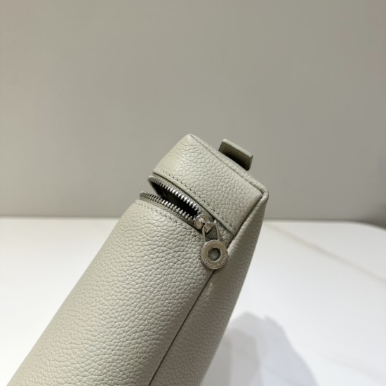 LP Bags Top Quality Size: 23 × 8 × 22cm