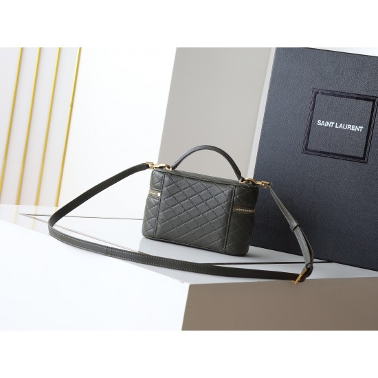 YSL Bags Top Quality
18×11×6.5 cm