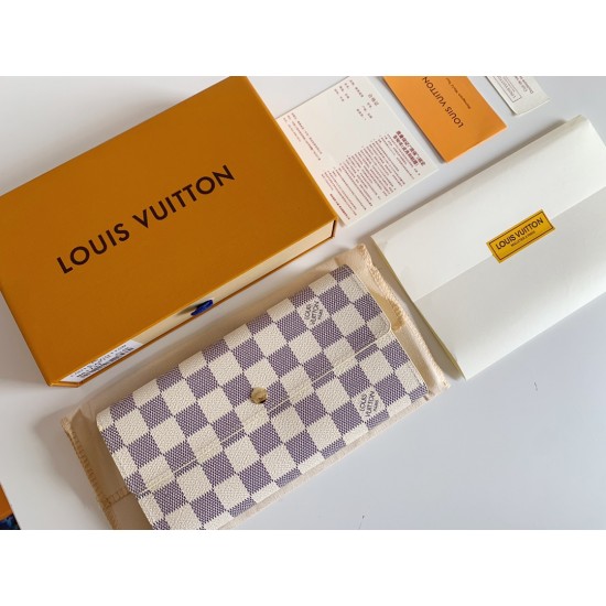 LV Bags High Quality Flip Wallet

