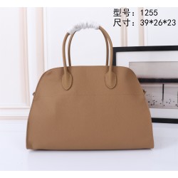 The Row Bags Top Quality
Small:26.20.18
Big:38.26.23