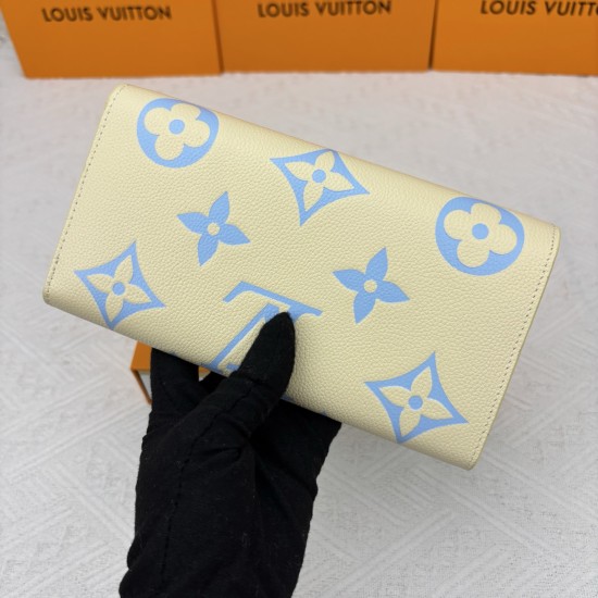 LV Bags High Quality Flip Wallet
