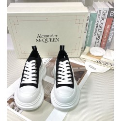 McQueen Shoes High Quality
women 35-40 

men 39-44