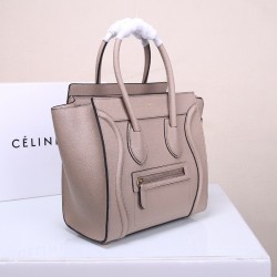 Celine Bags Top Quality 
Small size 20 * 20 * 8cm
Medium size 26 * 26 * 13cm
Large size 30 * 30 * 15cm