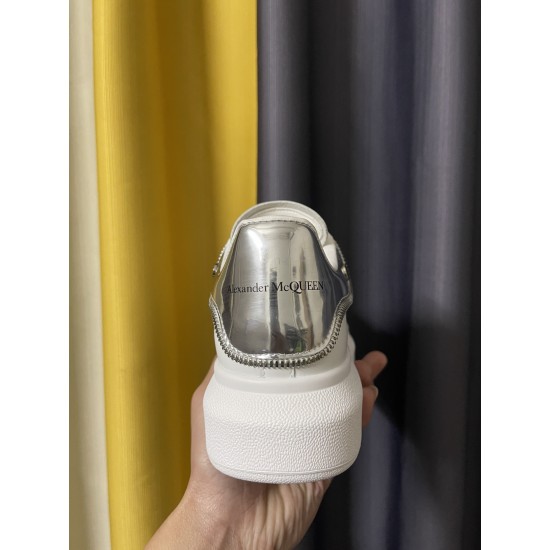 McQueen Shoes
 Top Quality
