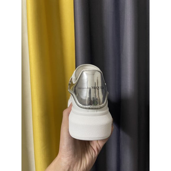 McQueen Shoes
 Top Quality
