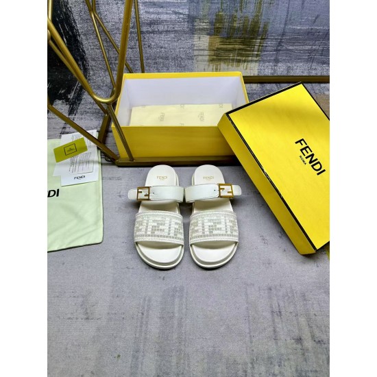 Fendi Shoes Top Quality
35-42