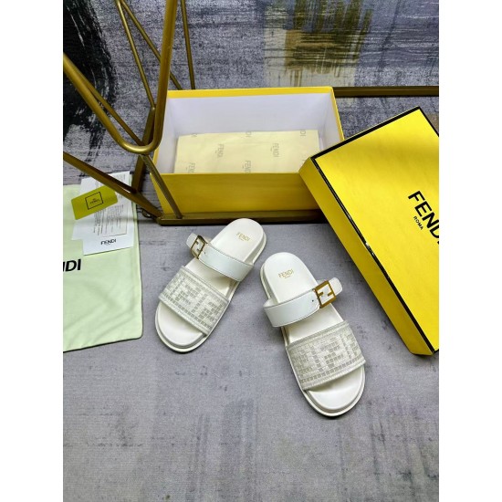 Fendi Shoes Top Quality
35-42