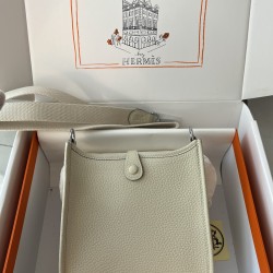 Hermes Bags Top Quality Evelyne 17cm
