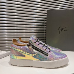 CL Shoes Casual shoes

 Top Quality