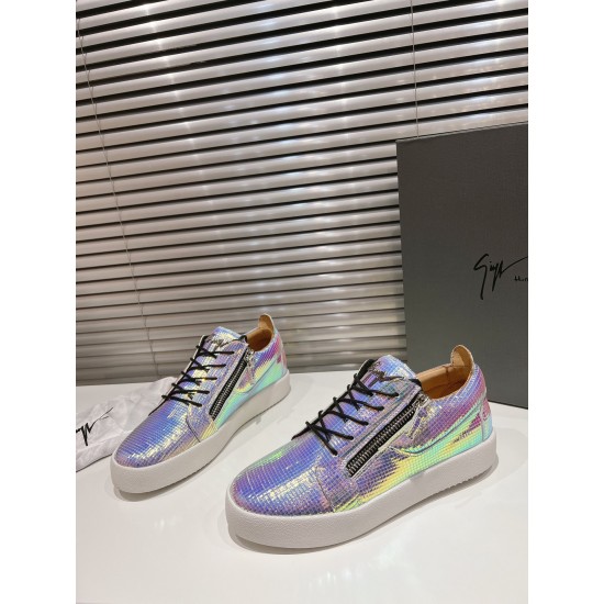 CL Shoes Casual shoes

 Top Quality