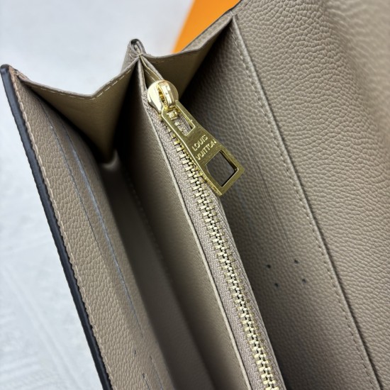 LV Bags High Quality Flip Wallet
