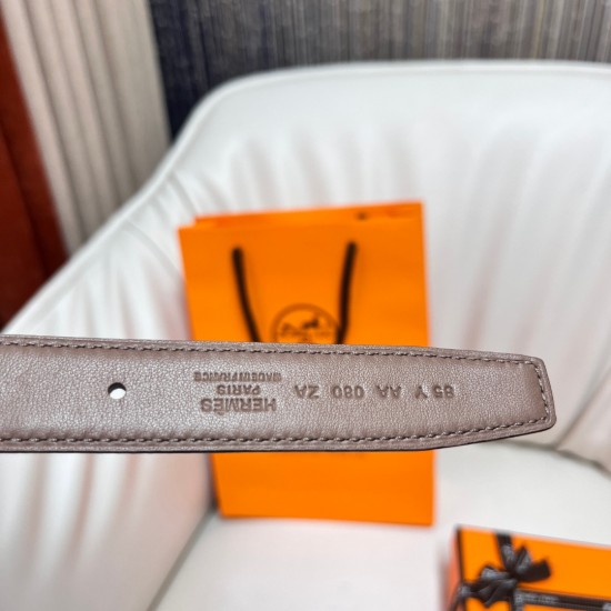 Hermes Belts
 Top Quality
2.4CM