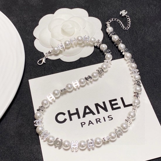 Chanel Jewelry Necklace