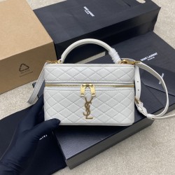 YSL Bags Top Quality
18×11×6.5 cm