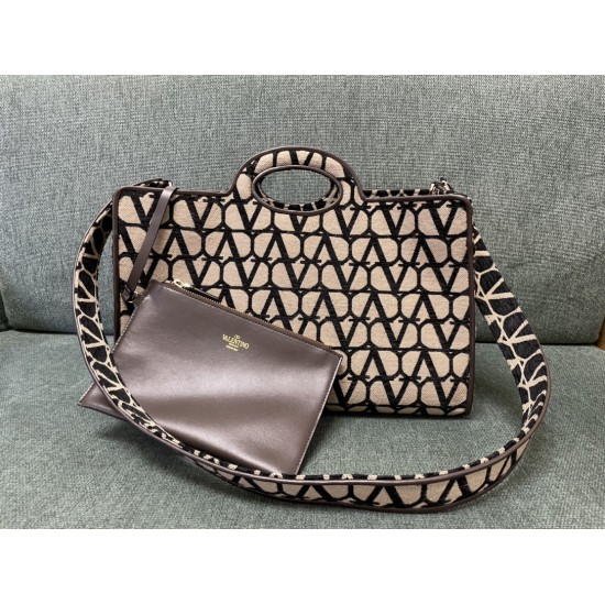 Valentino Bags Top Quality
35/25/17cm