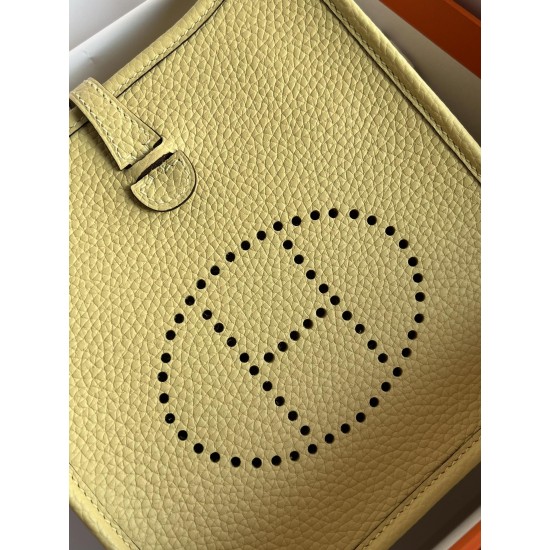Hermes Bags Top Quality Evelyne 17cm
